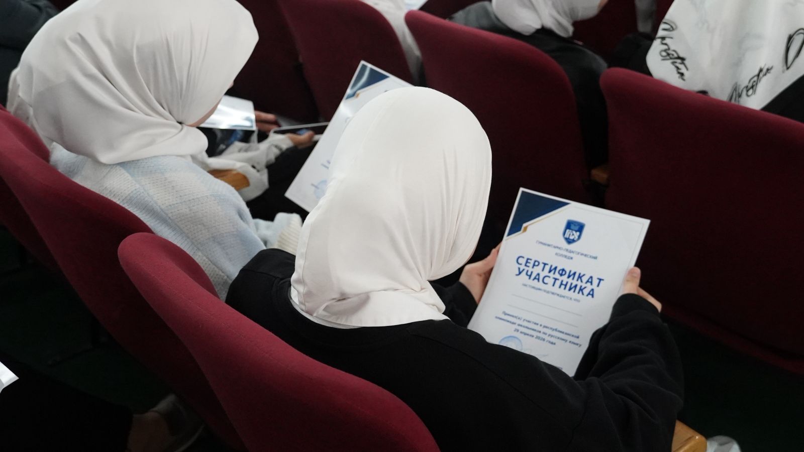 Накануне в Гуманитарно-педагогическом колледже при поддержке Министерства образования и науки Республики Дагестан прошёл День открытых дверей для обуч...